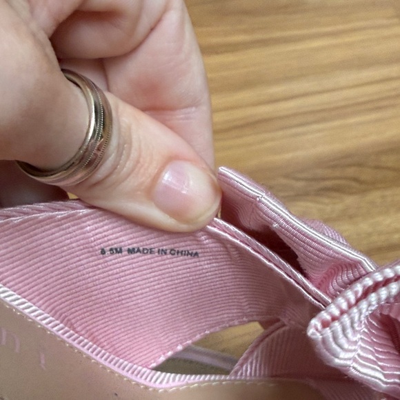 Gianni Bini Pink Bow Heels - Picture 3 of 9